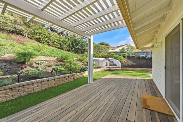 Detail Gallery Image 23 of 25 For 17765 Corte Erizo, San Diego,  CA 92128 - 3 Beds | 2 Baths