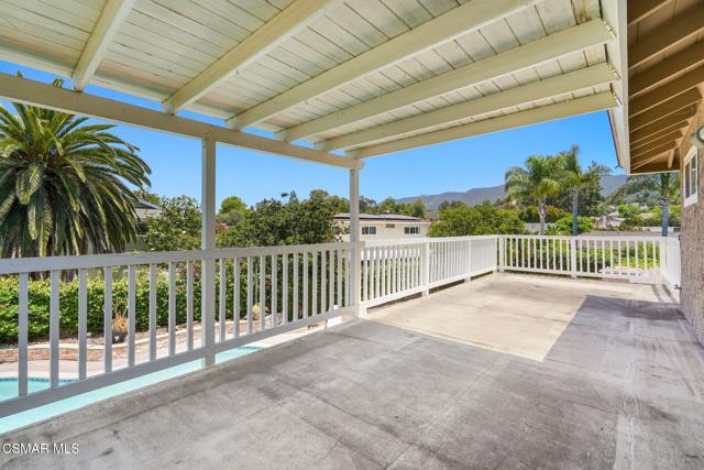 2607 Lander Court, Newbury Park CA: https://media.crmls.org/mediaz/c524385f-0441-47b4-8fa8-8e8766d26911.jpg