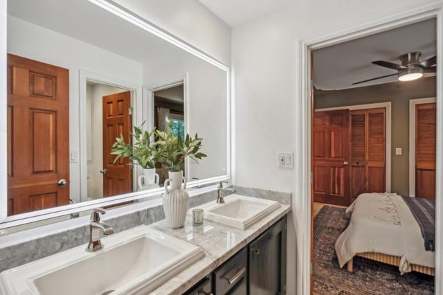 13872 Silver Sky Way, Woodside CA: https://media.crmls.org/mediaz/c5251bf3-6100-4935-b27f-ea46e05b6de5.jpg