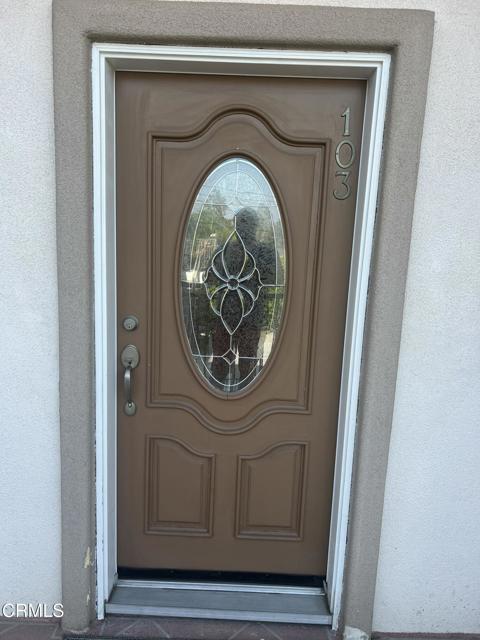 Detail Gallery Image 3 of 27 For 7225 Apperson St #103,  Tujunga,  CA 91042 - 3 Beds | 2/1 Baths