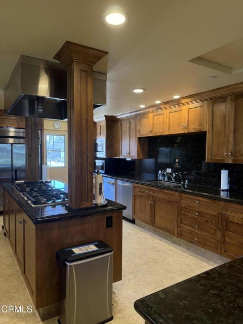 Detail Gallery Image 39 of 56 For 1215 Anchors Way Dr #230,  Ventura,  CA 93001 - 2 Beds | 2 Baths