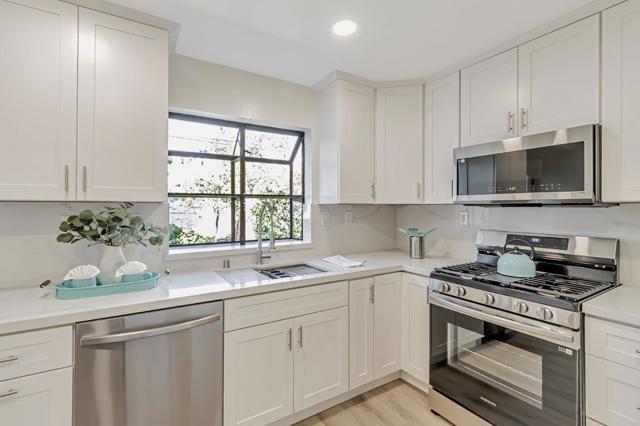 1382 Keoncrest Avenue, San Jose CA: https://media.crmls.org/mediaz/c526a62d-08b3-42da-b467-b5477f75ab4b.jpg