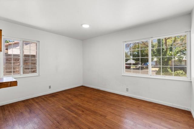 190 W Mckenzie Avenue, Stockton CA: https://media.crmls.org/mediaz/c5277bed-8838-4888-8950-aafa3bddef1a.jpg