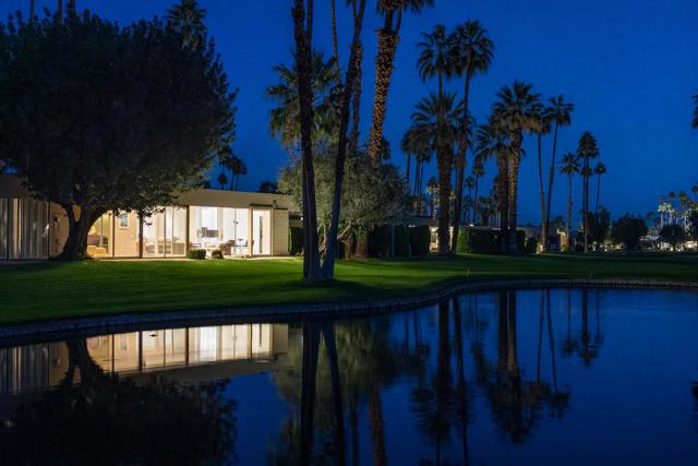 337 Westlake Terrace, Palm Springs CA: https://media.crmls.org/mediaz/c5279640-3a6e-44c2-aaf6-dee2f77cf6b7.jpg