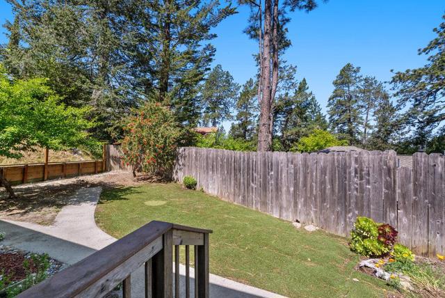 240 Baja Sol Drive, Scotts Valley CA: https://media.crmls.org/mediaz/c527b98a-be65-4fbf-bfc2-dfef5cad18e1.jpg