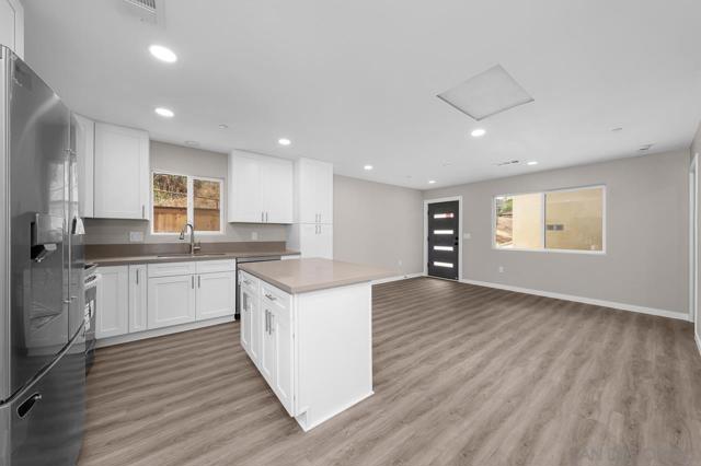 3335 37 S Barcelona St., Spring Valley CA: https://media.crmls.org/mediaz/c527d871-0ea4-4c91-95ab-08ecc0a1e54b.jpg