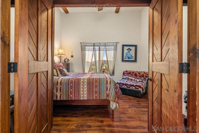 40760 Old Highway 80, Boulevard CA: https://media.crmls.org/mediaz/c5280c74-9e10-4f24-9a29-2b671bd5089f.jpg