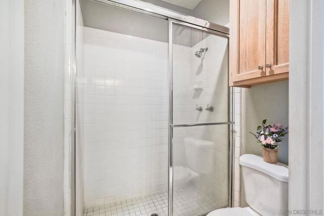 Image 19 of 26 For 12626 Springbrook Dr #a  A