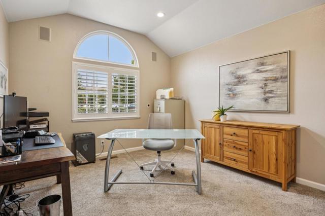 7000 Diablo Hills Road, Tres Pinos CA: https://media.crmls.org/mediaz/c52c7762-d430-4769-a749-eb6569719e19.jpg