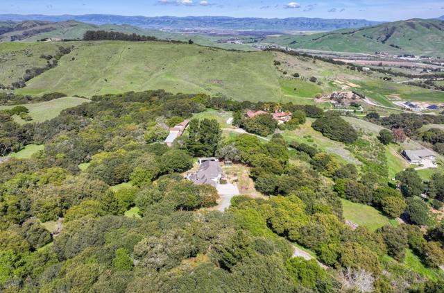 60 Brown Road, San Juan Bautista CA: https://media.crmls.org/mediaz/c52cff71-440c-4a22-a55b-14e489f71fc0.jpg