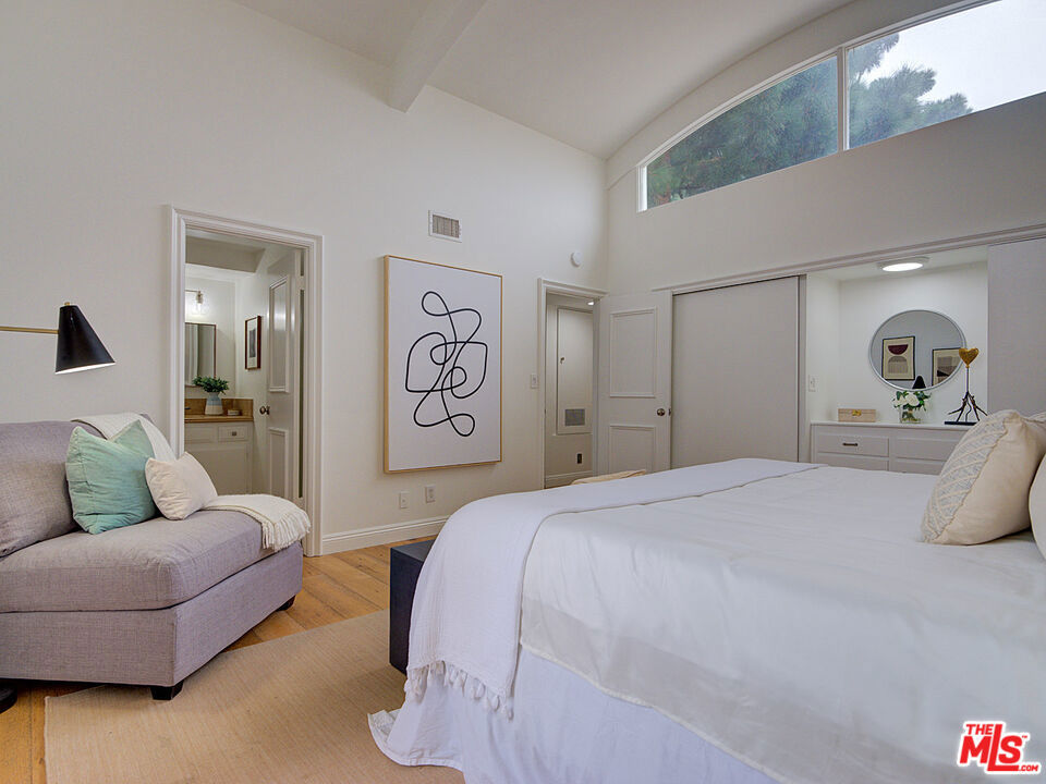 MLS #25616989 image #17