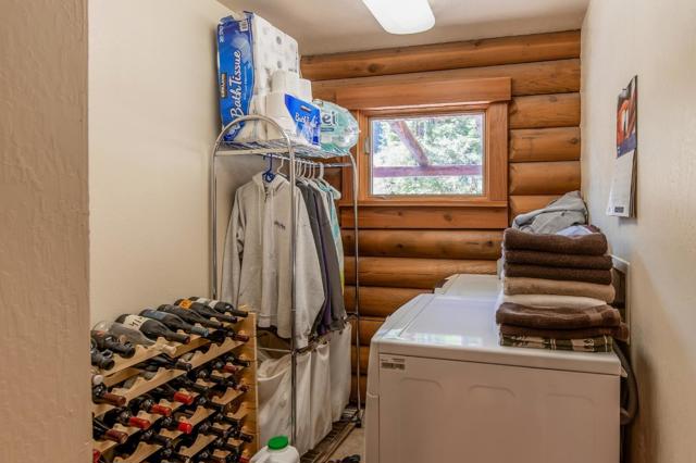 22700 Old Santa Cruz Highway, Los Gatos CA: https://media.crmls.org/mediaz/c52d7c24-2ead-4817-b051-e5306835b5a4.jpg