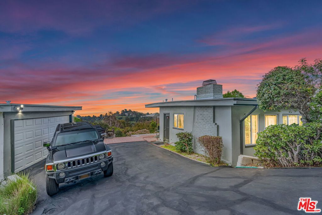 7191 Woodrow Wilson Drive