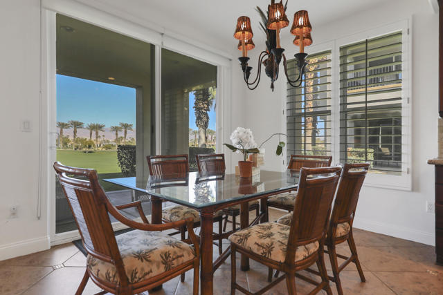 80276 Via Tesoro, La Quinta CA: https://media.crmls.org/mediaz/c52d9fc1-237f-4a18-97ed-e0b3b9872948.jpg