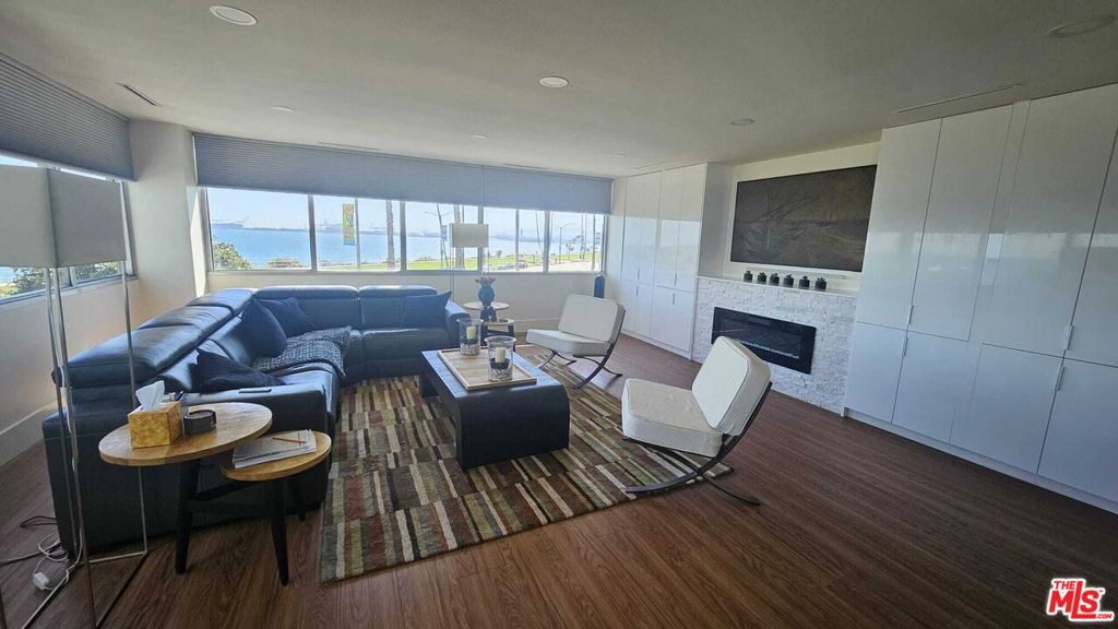 2999 E Ocean Boulevard #210