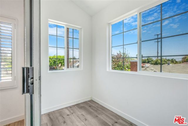 2481 S Bundy Drive, Los Angeles CA: https://media.crmls.org/mediaz/c52e1bd3-dfaf-40ca-ac74-bbc2d223e69f.jpg