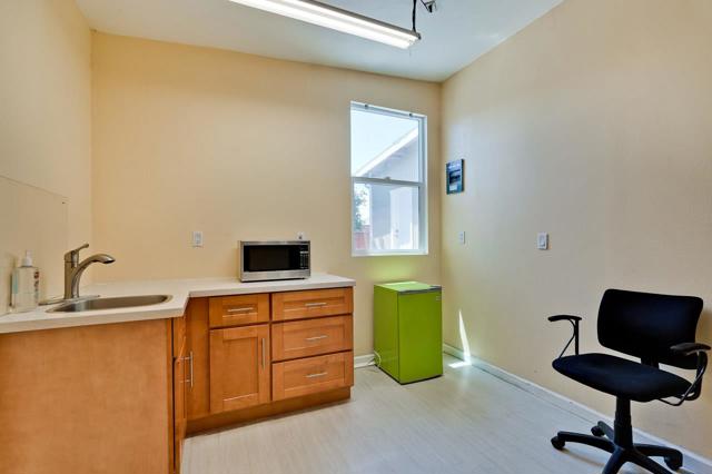 764 4th Avenue, Redwood City CA: https://media.crmls.org/mediaz/c52e7168-48d5-4cc9-906f-1a26d3fb1cc3.jpg