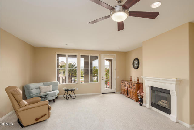 Detail Gallery Image 2 of 26 For 1740 Tanager St #2-201,  Ventura,  CA 93003 - 3 Beds | 2 Baths