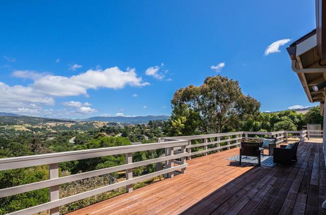 24935 Corte Poco, Salinas CA: https://media.crmls.org/mediaz/c531be95-d310-4cab-a2f6-14060227a793.jpg