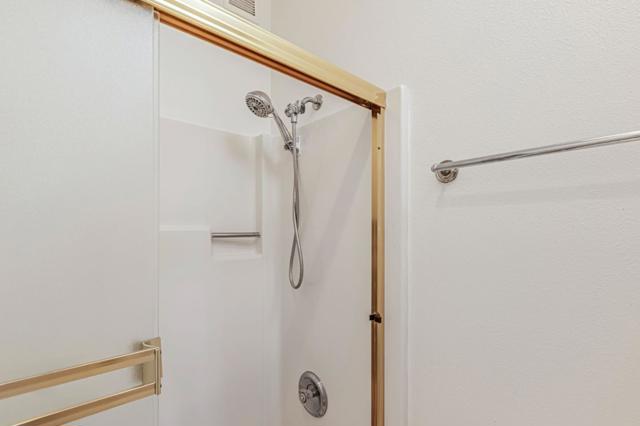 97 E Saint James Street, San Jose CA: https://media.crmls.org/mediaz/c532120c-3725-4c2b-9773-7d48ae07ef48.jpg