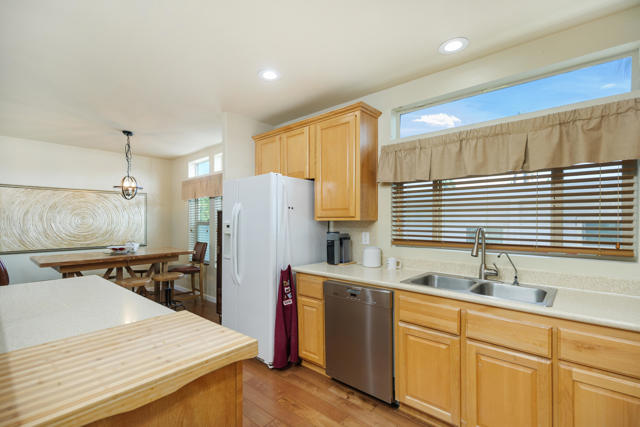 205 Cherokee Street, Palm Springs CA: https://media.crmls.org/mediaz/c5344622-5181-451a-9953-9c48bcbb6848.jpg