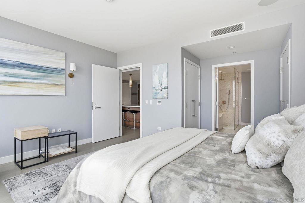 888 E Street - photo 20