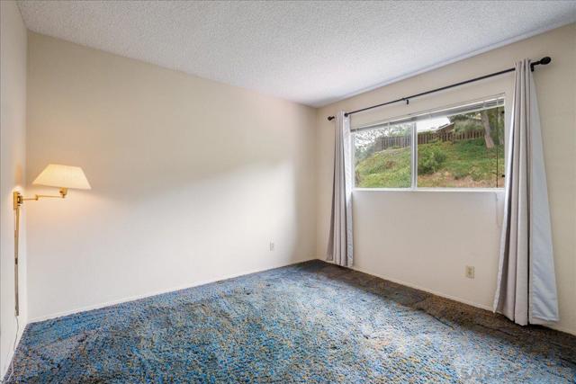 13334 Barbados Way, Del Mar CA: https://media.crmls.org/mediaz/c53482ac-fb8c-4279-b912-fa02d3576b5b.jpg