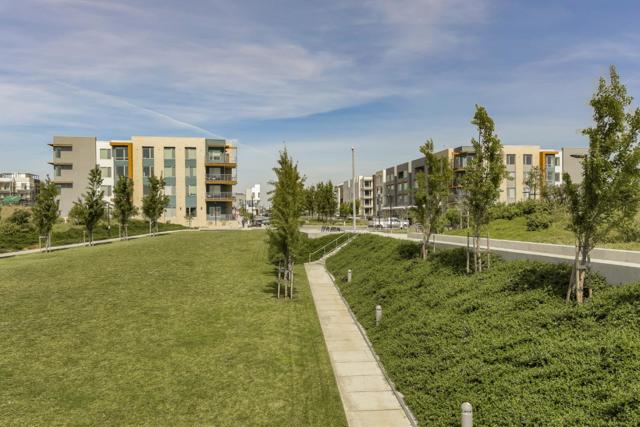501 Hudson Avenue, San Francisco CA: https://media.crmls.org/mediaz/c534dd1b-554c-4d7b-b8ff-680d9168d446.jpg