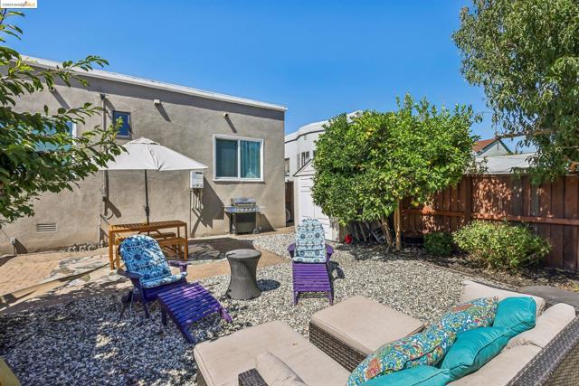 Image 20 of 32 For 345 Garcia Ave