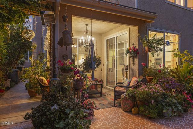 2314 Arcadian Shores Trail, Oxnard CA: https://media.crmls.org/mediaz/c539f90e-77af-4ffa-ab1e-197b9c0e4da8.jpg