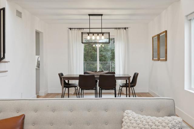 28145 Shady Meadow Ln, Yorba Linda CA: https://media.crmls.org/mediaz/c53aeb9e-a3f1-4e87-ab37-bbc7f6c57da0.jpg