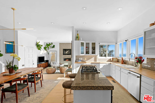 2727 Corral Canyon Road, Malibu CA: https://media.crmls.org/mediaz/c53be09a-b5d7-47a5-b8b7-03d1297d4d44.jpg