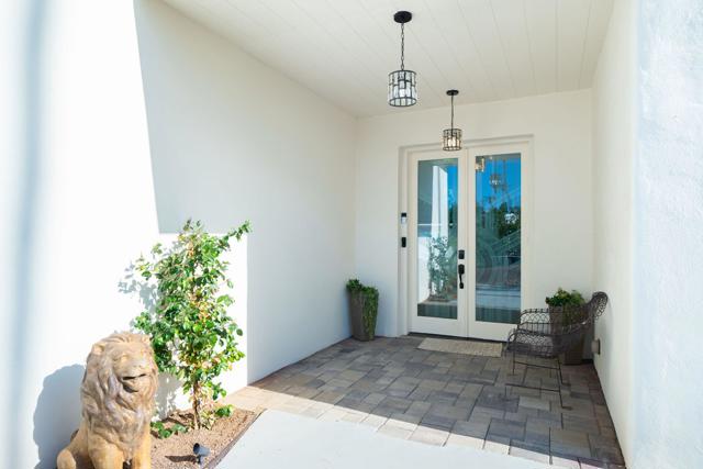 74775 Del Coronado Drive, Palm Desert CA: https://media.crmls.org/mediaz/c53be898-efc0-4394-a23a-6aa6314ce1a9.jpg