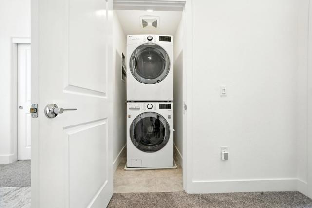 29341 Hub Court, Hayward CA: https://media.crmls.org/mediaz/c53d1b49-e590-48ad-ad9f-f58f8d624f52.jpg
