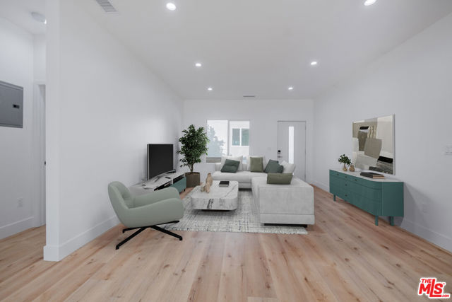 11488 Erwin Street, North Hollywood CA: https://media.crmls.org/mediaz/c53d596a-fb98-4ba5-afbf-4b07ae478397.jpg