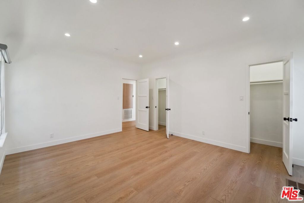 MLS #26854847 image #30