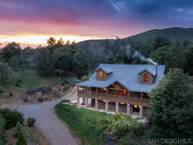1068 W Incense Cedar Road, Julian CA: https://media.crmls.org/mediaz/c53e2ef3-1c74-443e-b7a6-3c774203a240.jpg