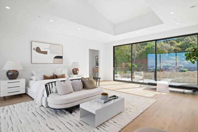 3 Wolfback Ridge Road, Sausalito CA: https://media.crmls.org/mediaz/c53e3e1c-85eb-4a75-9e96-15abf1abce8d.jpg