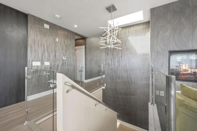 1548 Los Montes Drive, Burlingame CA: https://media.crmls.org/mediaz/c53e3e37-4ede-44e2-895a-b2fb7b8a21df.jpg