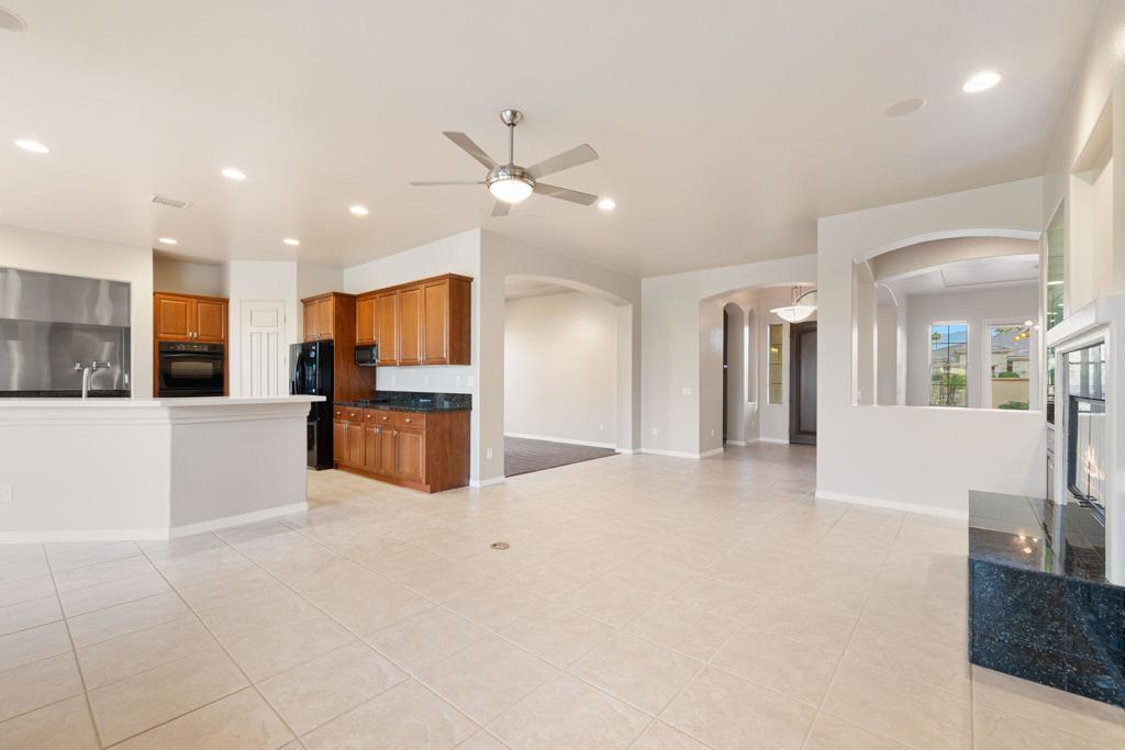 MLS #219139625DA image #23