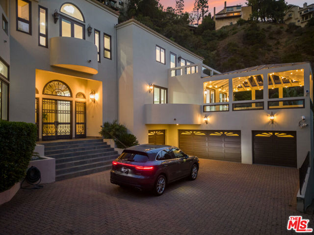 Drew Fenton | 11037 Anzio Road Los Angeles CA | MLS: 7530145