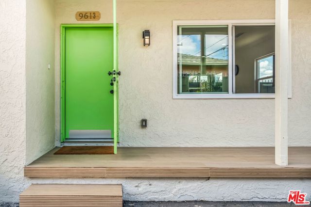 9611 S Vermont Avenue, Los Angeles CA: https://media.crmls.org/mediaz/c53f3879-be28-4e36-acfc-f5ef0712fda4.jpg