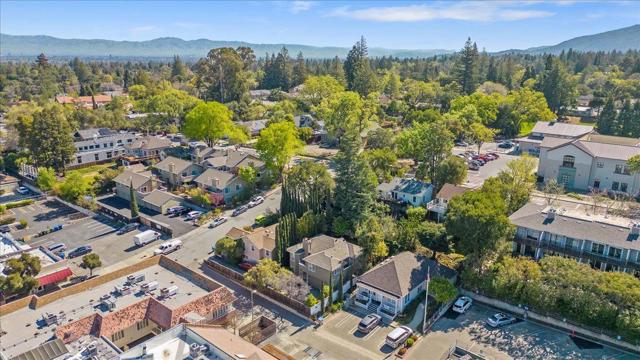 20578 3rd Street, Saratoga CA: https://media.crmls.org/mediaz/c540d3ef-5ec9-4d3e-90a9-f5d0a96c6c67.jpg
