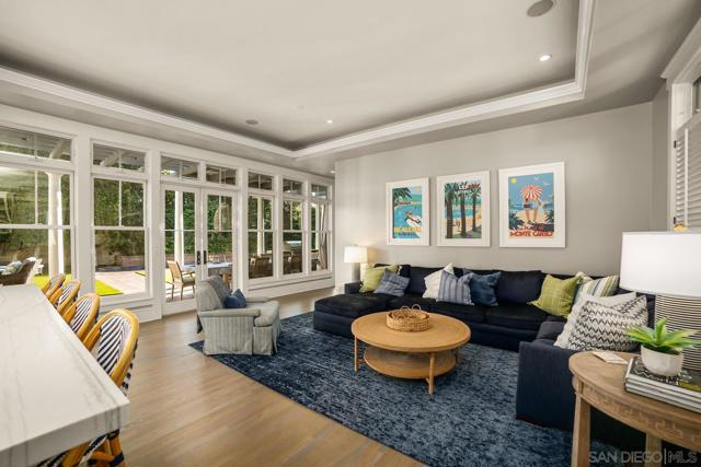 Image 19 of 58 For 820 Glorietta Blvd