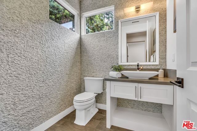 12869 North Seaglass Circle photo 6