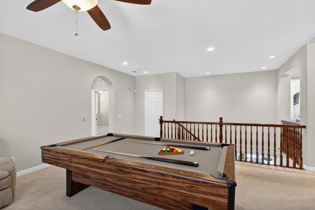 Image 32 of 73 For 18410 Lakepointe Dr