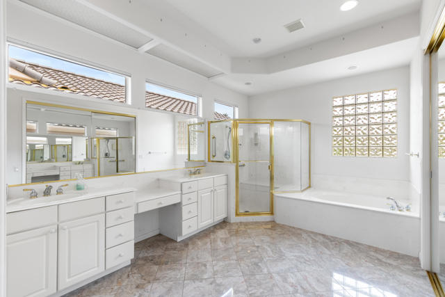 78368 Sunrise Canyon Avenue, Palm Desert CA: https://media.crmls.org/mediaz/c540f101-d8d0-4b98-b496-3db72f5dcd7a.jpg