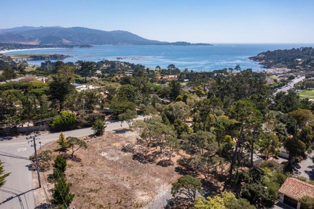 1458 Riata Road, Pebble Beach CA: https://media.crmls.org/mediaz/c5422a2f-8f78-464e-bddc-66c07af29e92.jpg