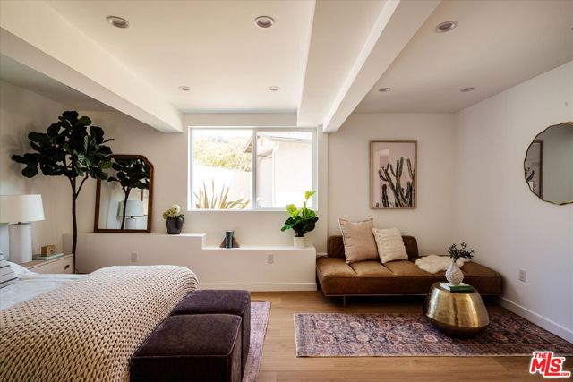 2038 Wollam Street, Los Angeles CA: https://media.crmls.org/mediaz/c5422cae-216c-463c-8ffd-ea960e219cea.jpg