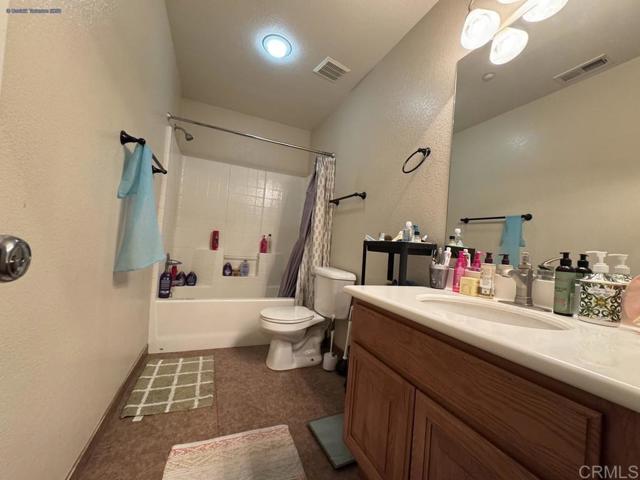 Detail Gallery Image 25 of 39 For 31771 Biagio Way, Winchester,  CA 92596 - 3 Beds | 2/1 Baths